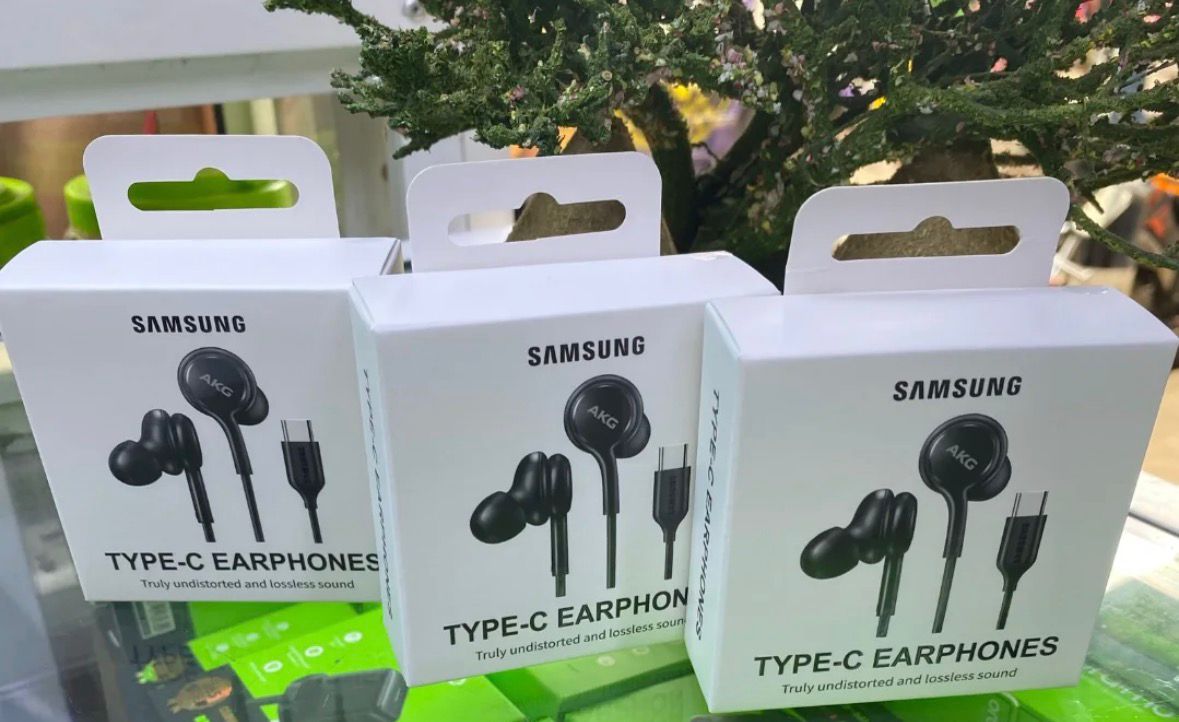 AKG Type C Earphones