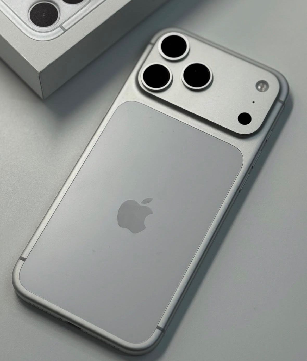 IPHone 17 Pro 256G ESIM Silver